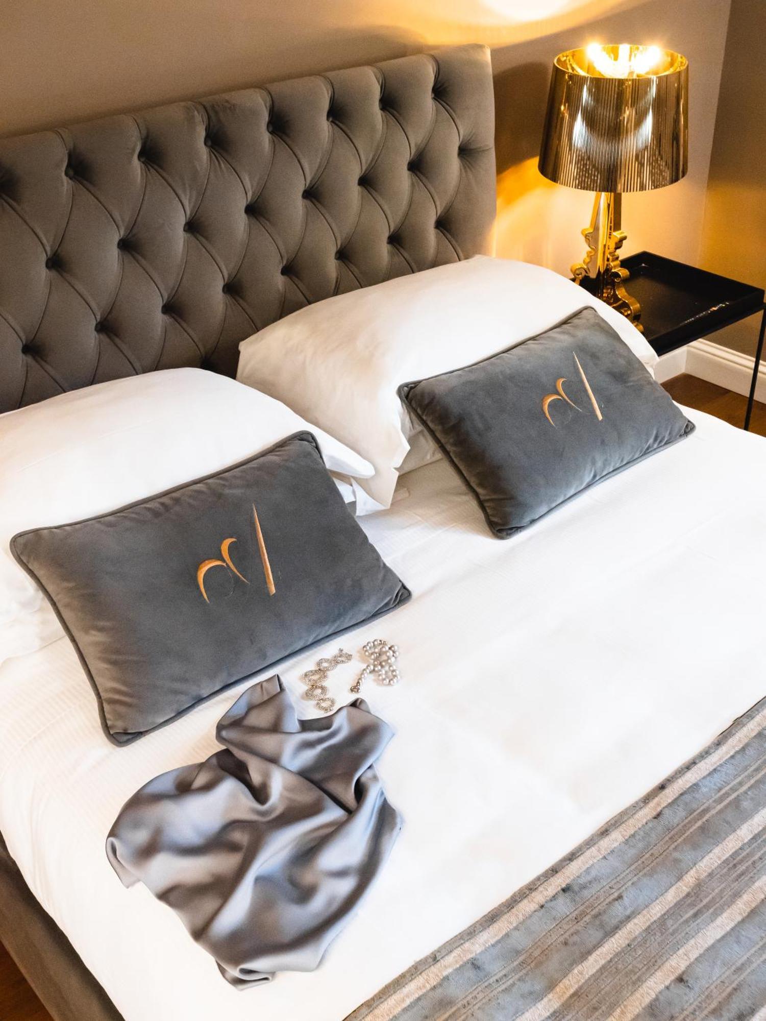 L'Americano Luxury Rooms Chiavari Ngoại thất bức ảnh